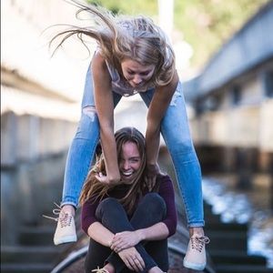 American eagle ripped jegging